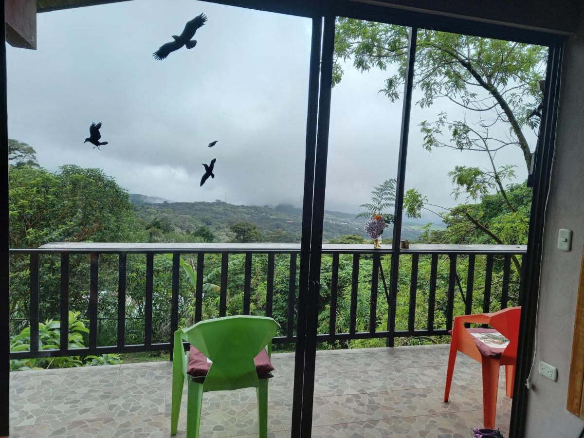 Casa De Montana Tica Linda Villa Monteverde ภายนอก รูปภาพ