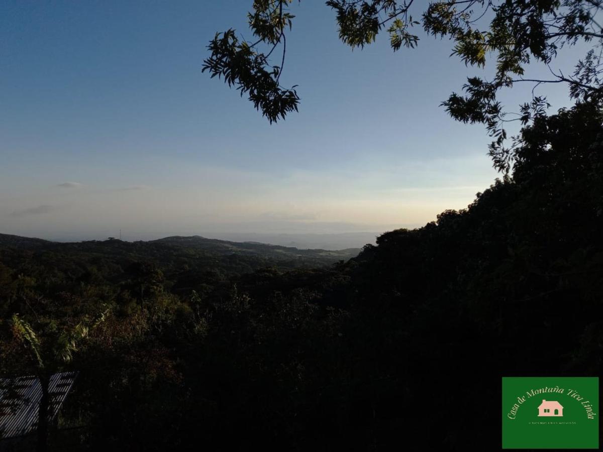 Casa De Montana Tica Linda Villa Monteverde ภายนอก รูปภาพ